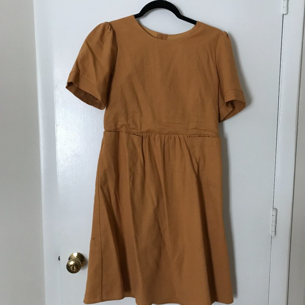 Roolee knee-length linen blend dress